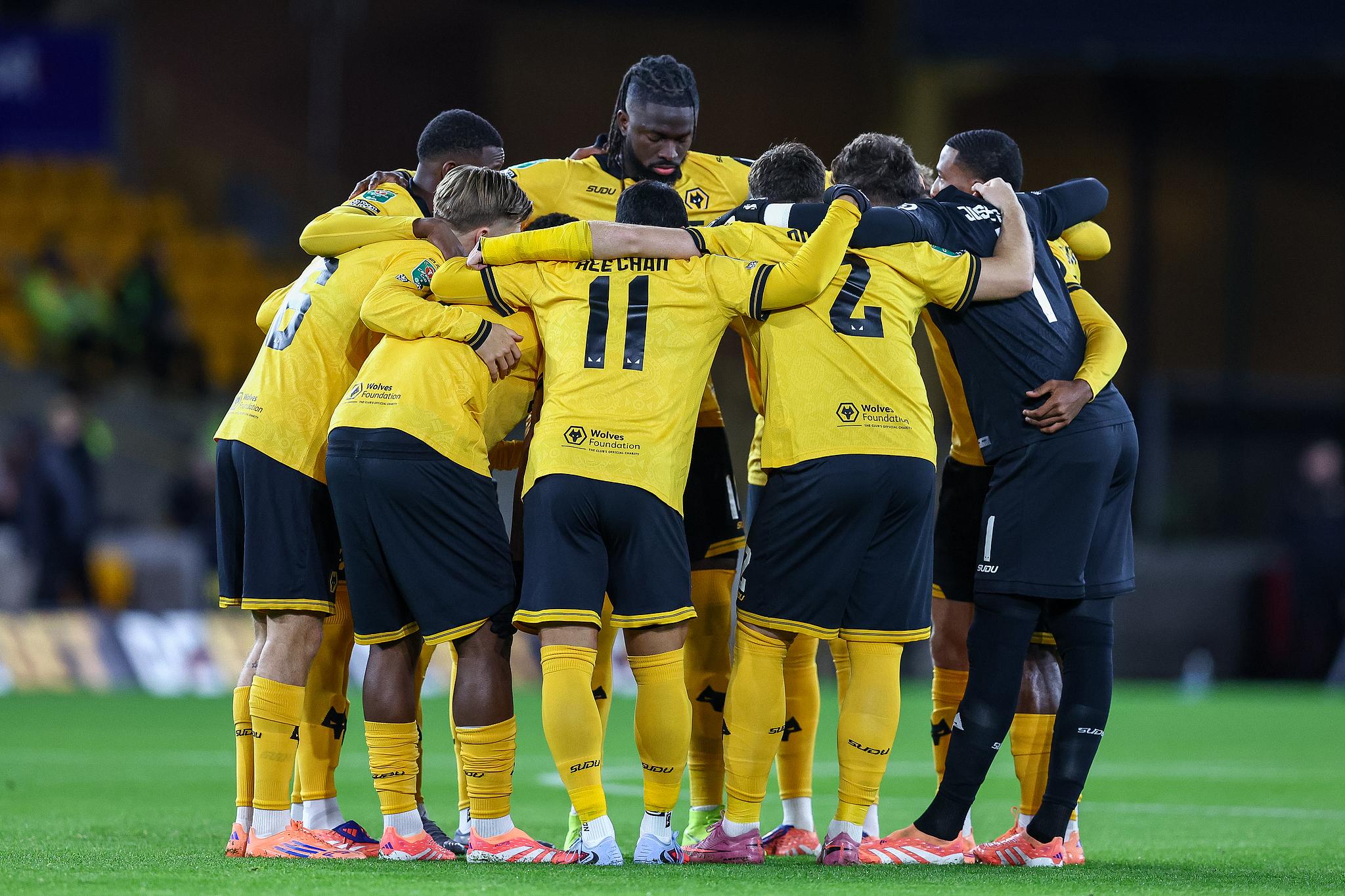 dg真人游戏-五到十二：财务管理不善如何将狼队置于危险境地